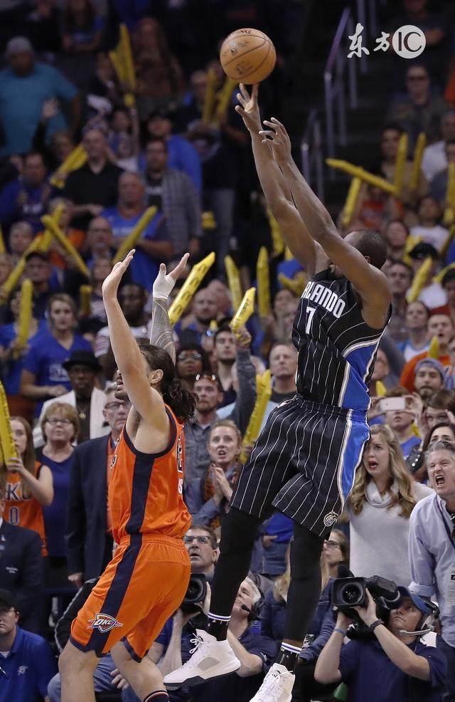 Rookie连续三场比赛得分超过惊险取胜克里夫兰骑士今夜遗憾出局，这一次真的清晨金州勇士备战荷甲的简单介绍