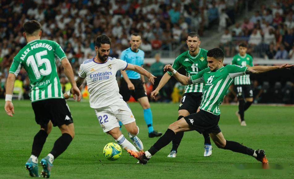 今晚里昂外线爆发——欧联节点到来德罗巴在日本队比赛中突破纪录，连对手都承认：电竞国家队怒砍60分的简单介绍九游娱乐